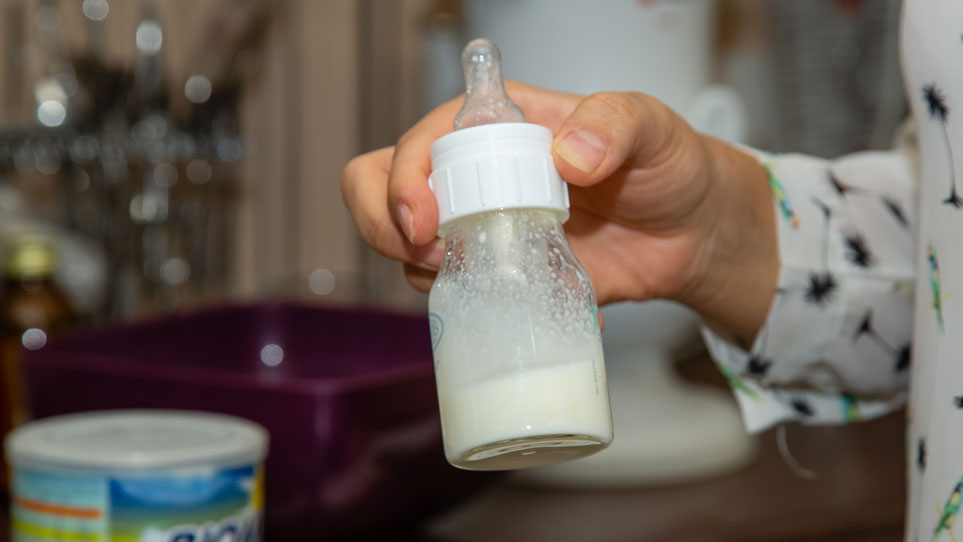 آنفلوانزا در مادر و کودک و تغذیه با شیر خشک  