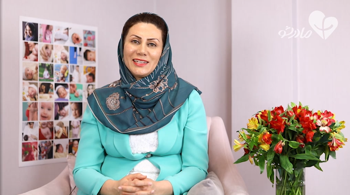 ماساژ کمر و کتف برای کاهش دردها در بارداری