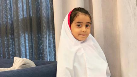 پنج سال و ۱۰ ماه: شروع مدرسه
