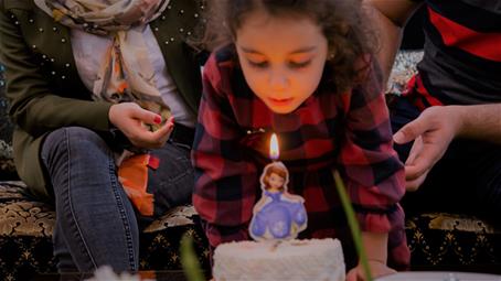 پنج سال و ۱۰ ماه: جشن تولد