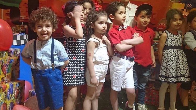 جدول زمانی رشد: اجتماعی شدن و جامعهپذیری