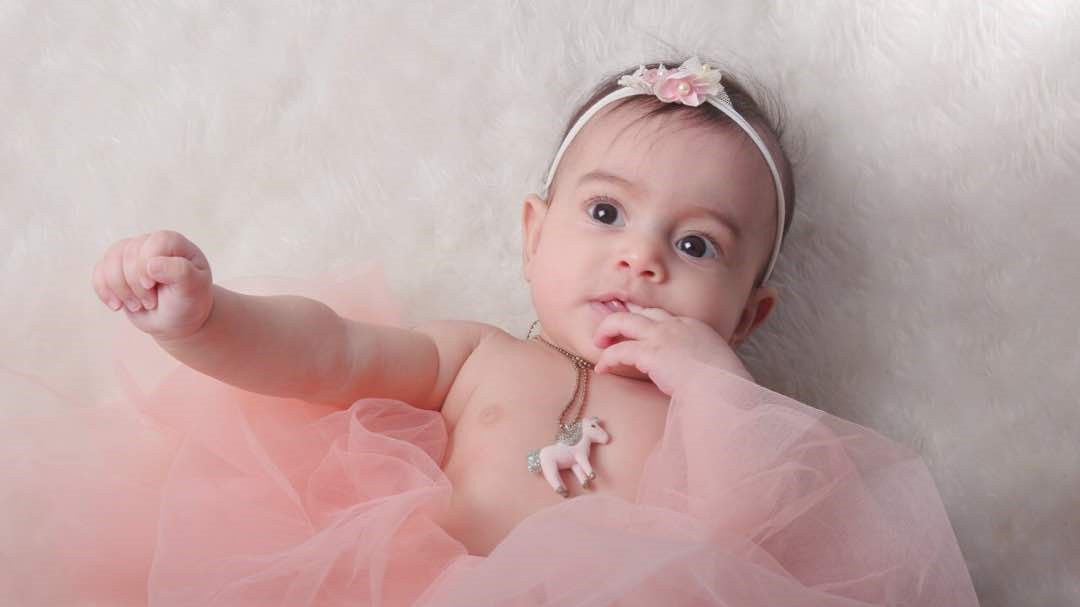 پارچه‌بازی با نوزاد