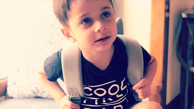 یک شنوندهٔ خوب: چطور فرزندی تربیت کنیم که خوب گوش می‌کند