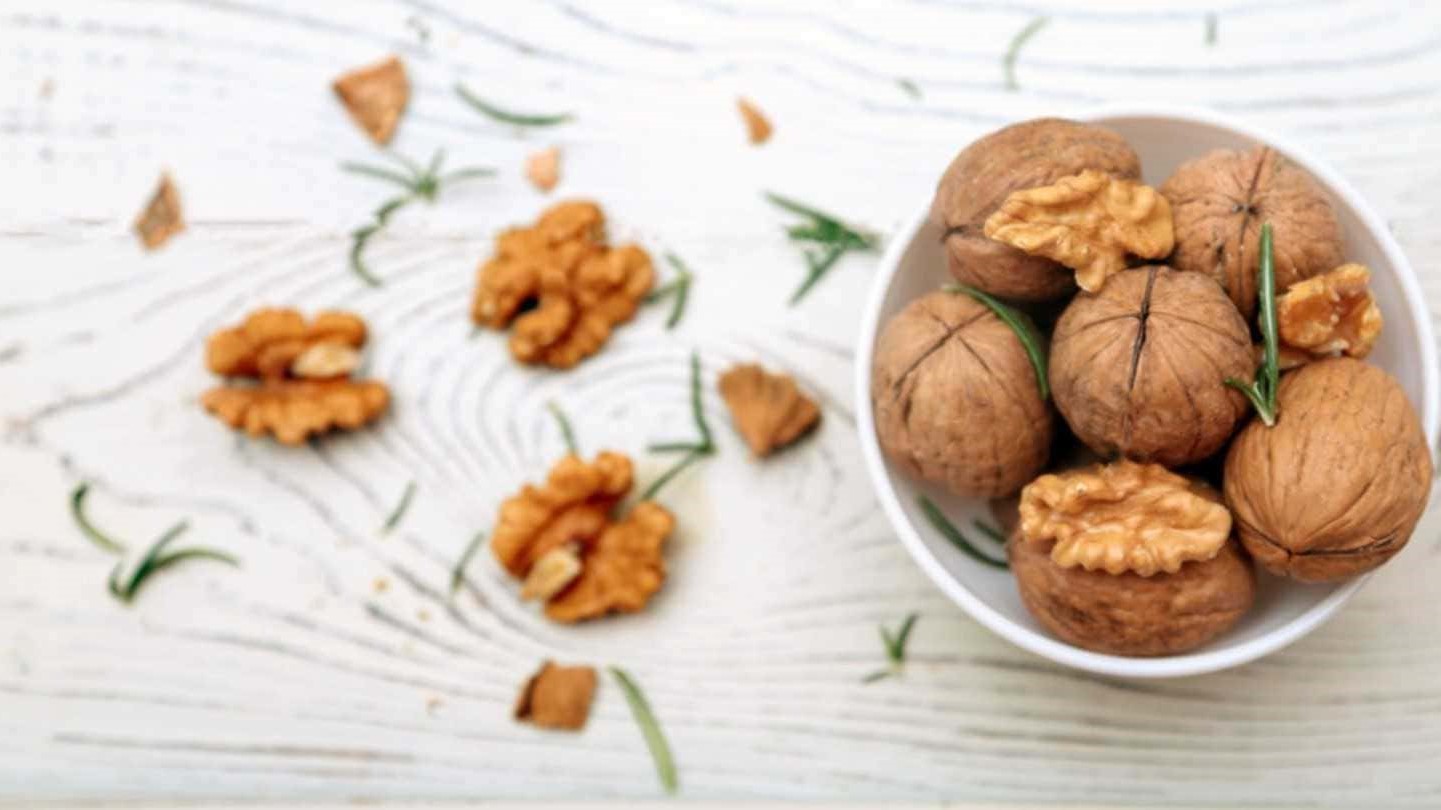 تغذیهٔ کودک: اسیدهای چرب ضروری در رژیم غذایی کودکان