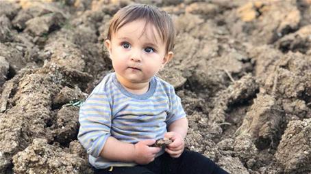 آیا باید همه چیز کودک بیش از حد تمیز باشد؟