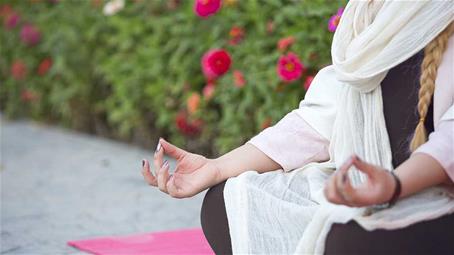 سندرم پیش از قاعدگی یا PMS چیست؟