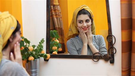 پنج راه ساده برای کاهش چربی پوست