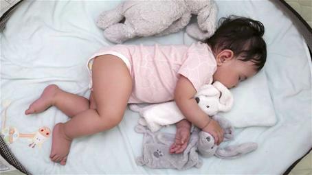 هفت نکته برای خواباندن کودک